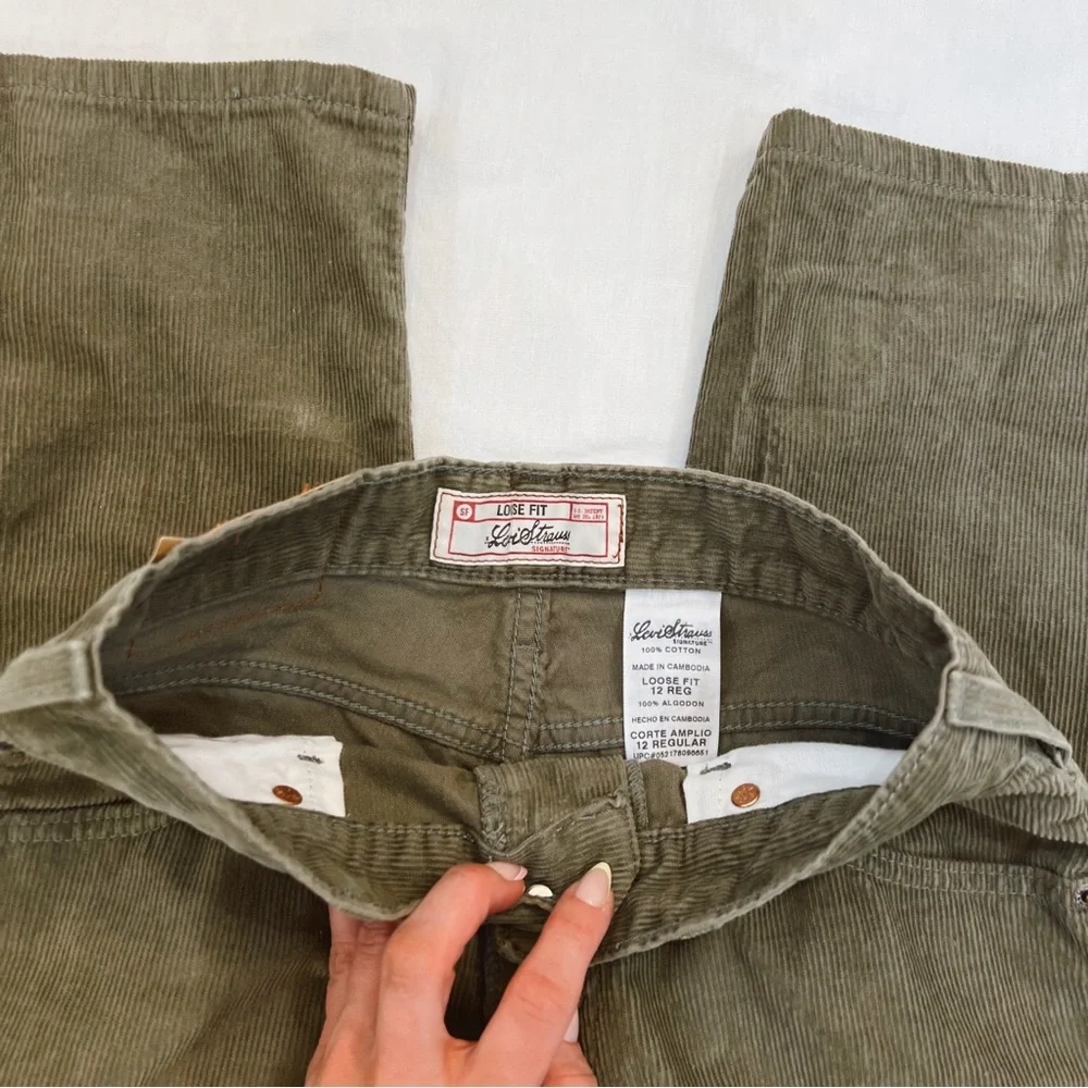 Levi‎ Strauss Signature Loose Fit Corduroy Pants